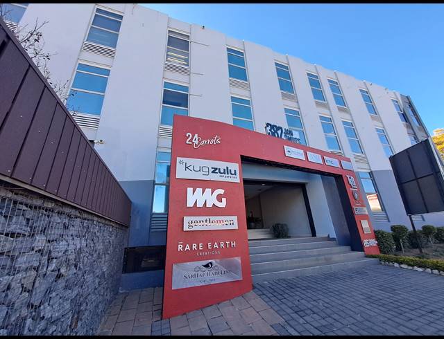 413M² OFFICE TO LET IN CRAIGHALL